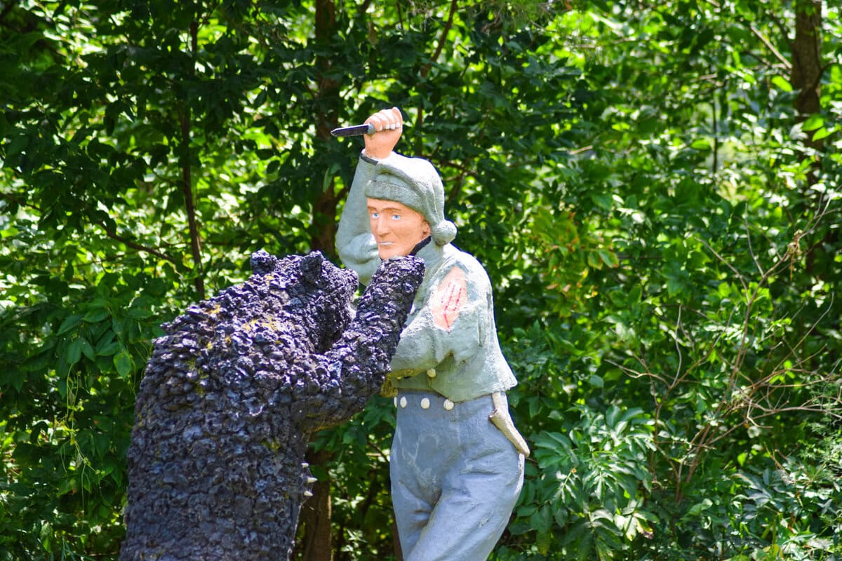 Prairie Moon Sculpture Garden-20