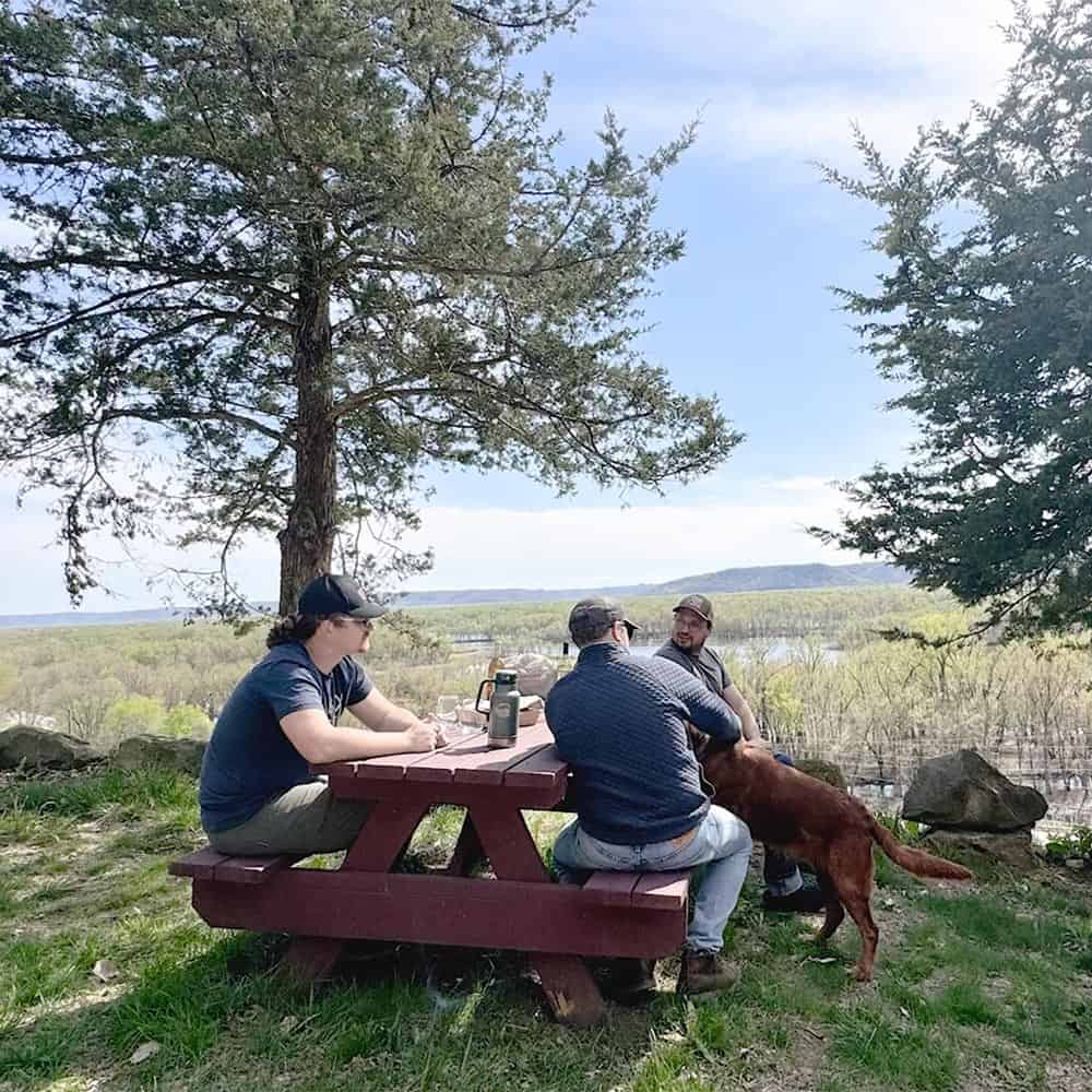 picnic-hikes-featured-2