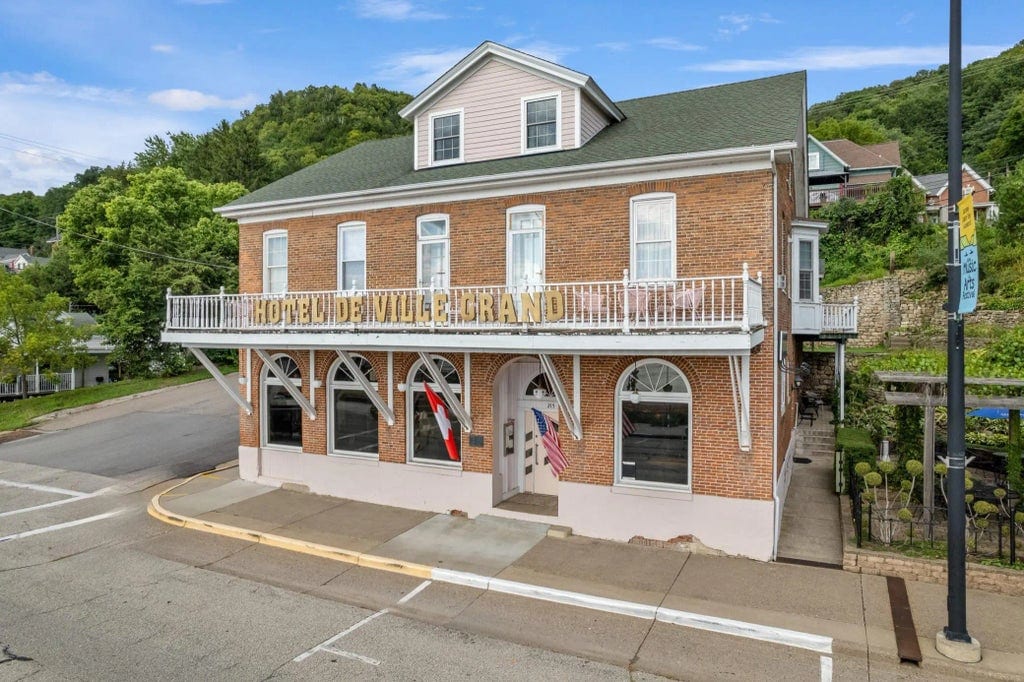 215 N Main Street, Alma, WI-1