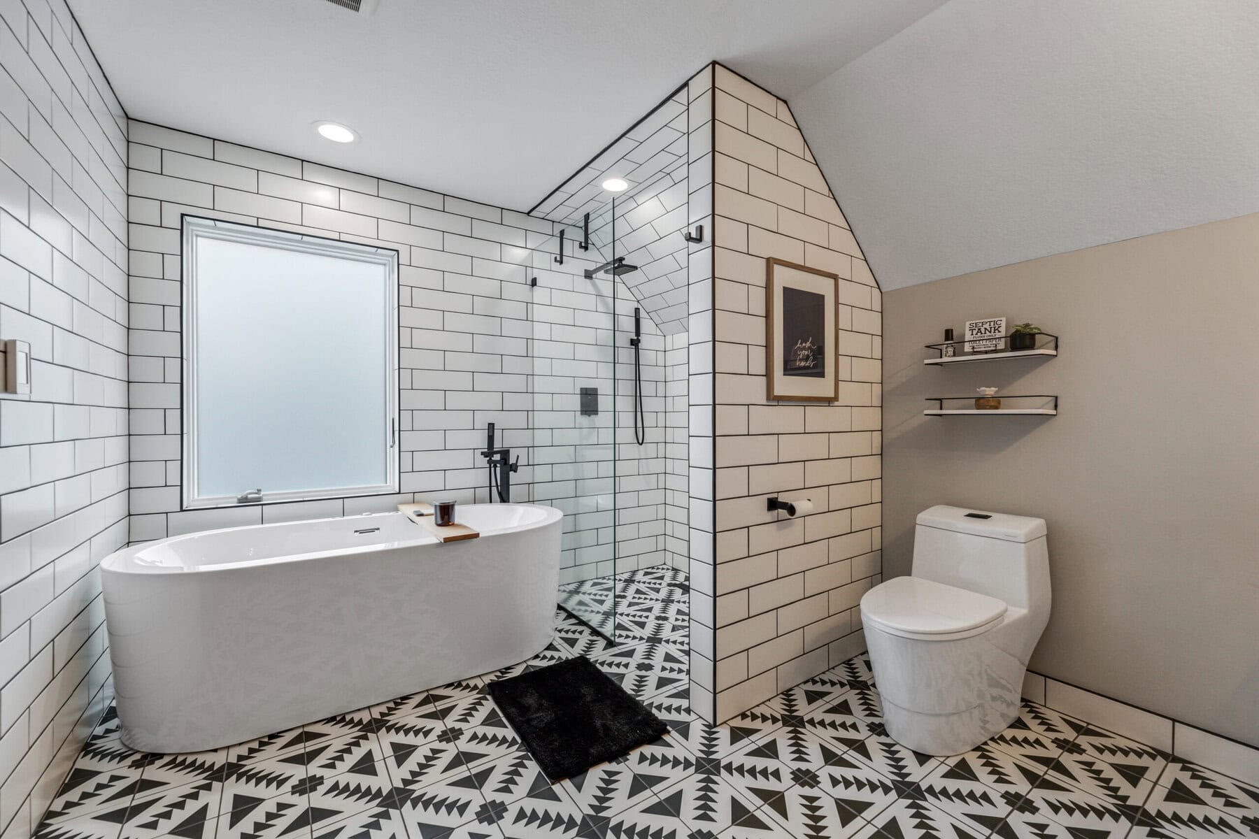 primary bathroom2