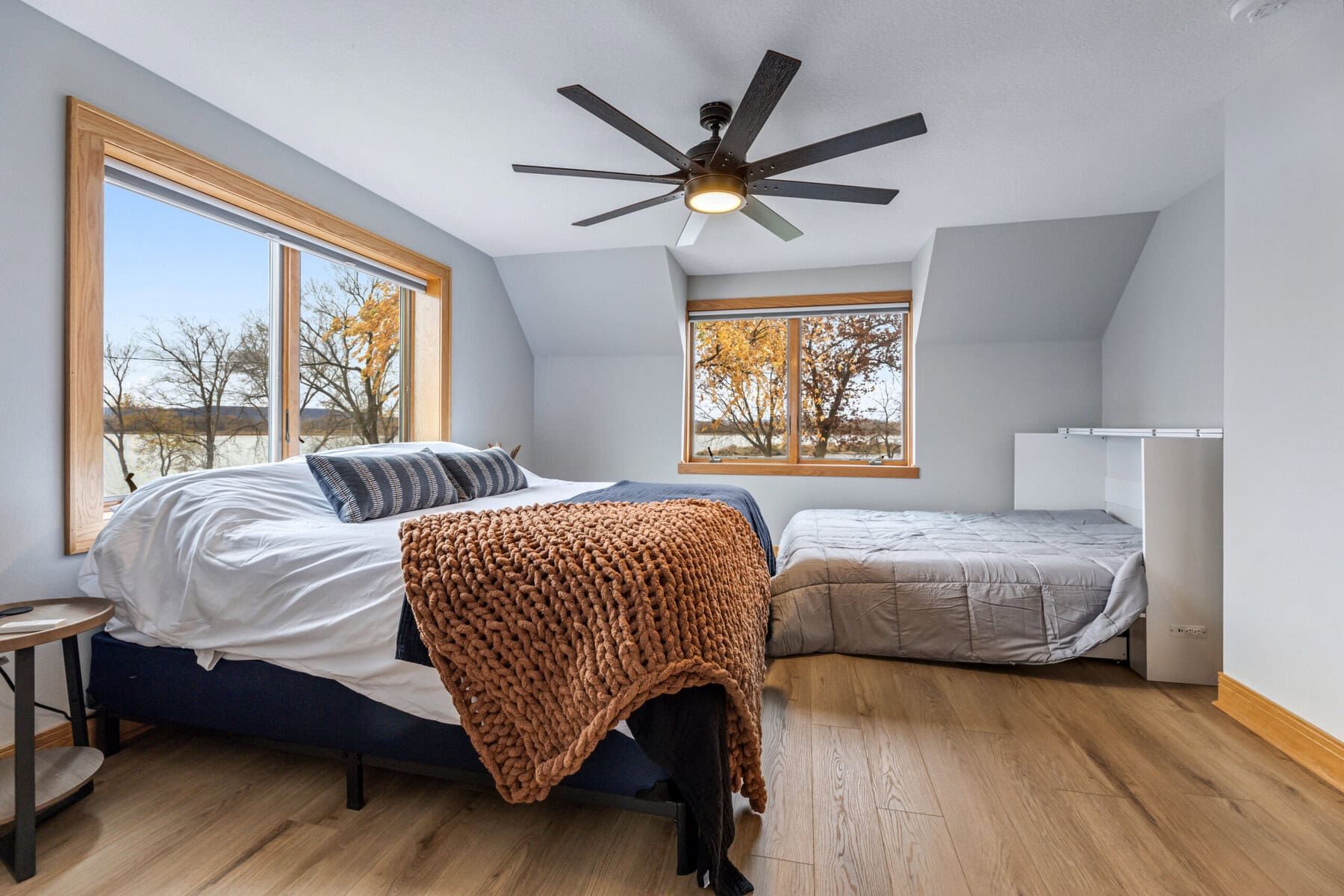 primary bedroom sleeps 4 Mississippi Riverfront Sunset House modern kitchen